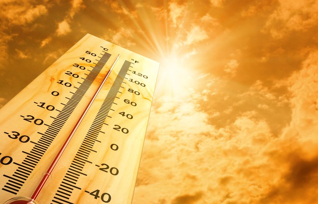 Nắng nóng trên 40 độ tại các tỉnh Tây Bắc Bộ- Ảnh 1.