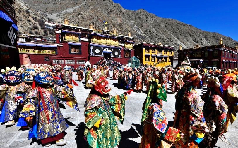Du lịch Tây Tạng mùa xuân 2024: Các tour hướng tới núi thiêng Kailash "hot" trở lại- Ảnh 6.