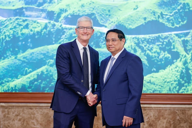 CEO Tim Cook: Apple sẵn sàng thúc đẩy đầu tư, mở rộng hoạt động tại Việt Nam- Ảnh 1.