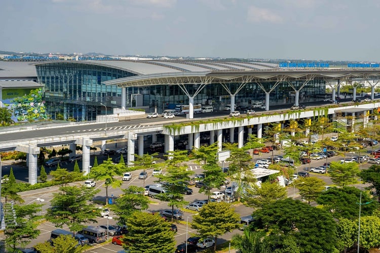 Sân bay Nội Bài và Đà Nẵng lọt Top 100 sân bay tốt nhất thế giới năm 2024 của Skytrax- Ảnh 1.