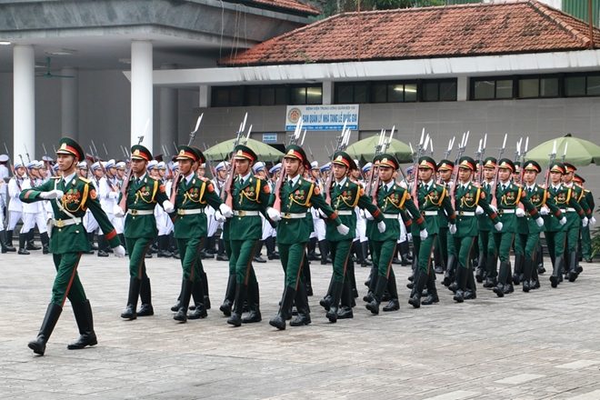 Chế độ tổ chức lễ tang với cán bộ quân đội nghỉ hưu quy định như thế nào?- Ảnh 1.