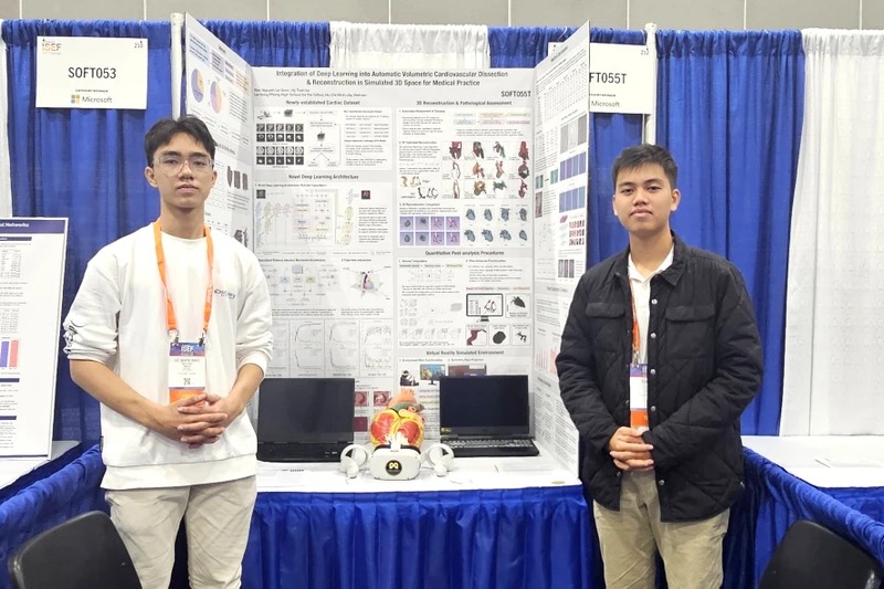 2 học sinh Việt Nam giành giải Nhì Hội thi Khoa học kỹ thuật quốc tế 2024- Ảnh 1.