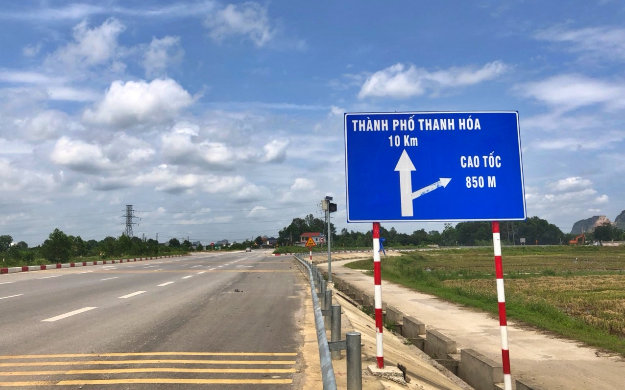 Biển báo giao thông đã sửa!