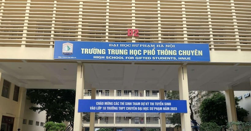 Trường chuyên Đại học Sư phạm Hà Nội công bố điểm chuẩn vào lớp 10 năm 2024- Ảnh 1.