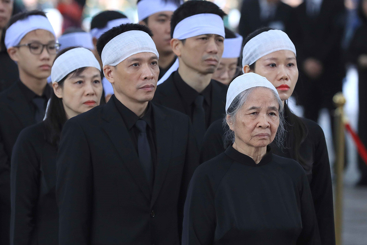 Image hình ảnh hình ảnh hình ảnh hình ảnh hình ảnh hình ảnh Nguyễn Khuyến - Những hình ảnh xúc động trong Lễ Quốc tang Tổng Bí thư Nguyễn Phú ...