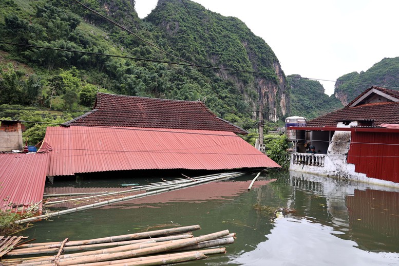 Thủ tướng chỉ đạo ứng phó với diễn biến bất thường của thiên tai- Ảnh 3.