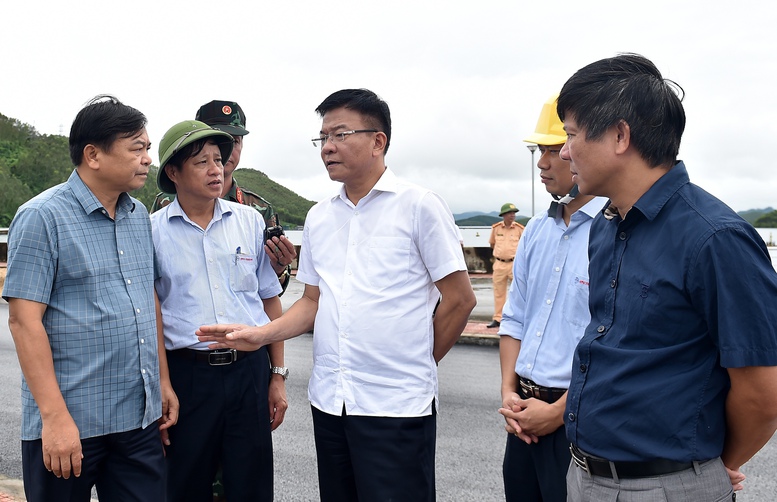 Công trình, nhà máy và hồ chứa thủy điện Thác Bà vẫn an toàn - Ảnh 2.