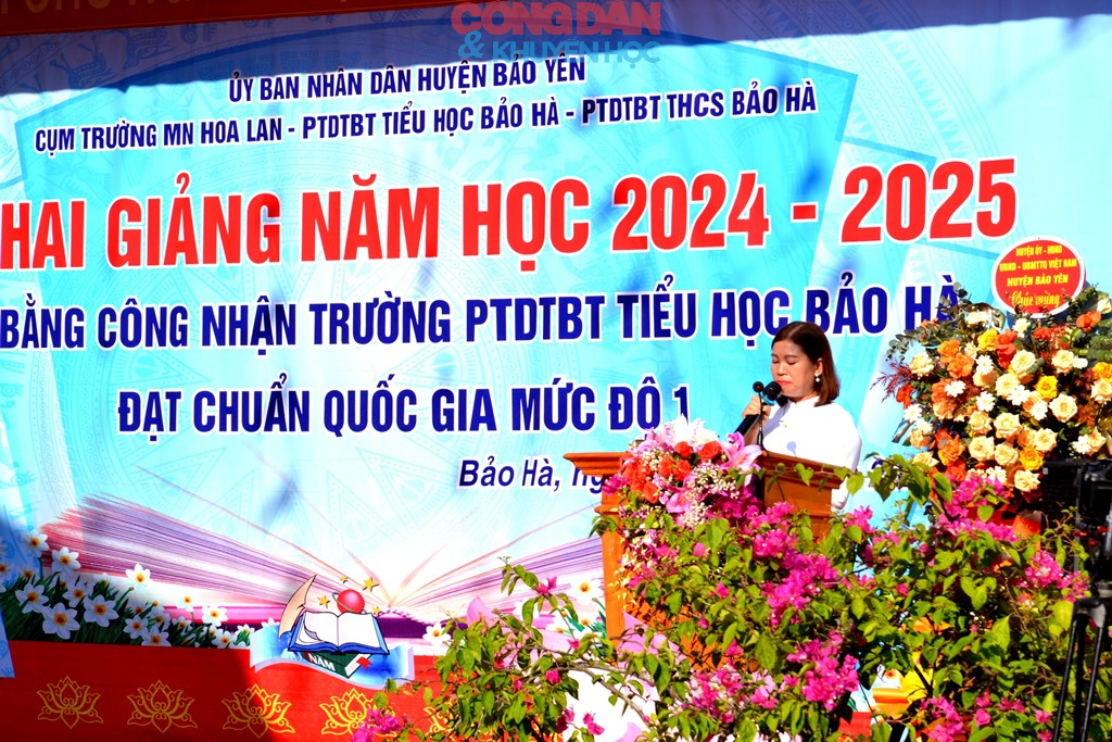 Hơn 235.000  học sinh miền núi Lào Cai khai giảng năm học mới 2024-2025 - Ảnh 1.