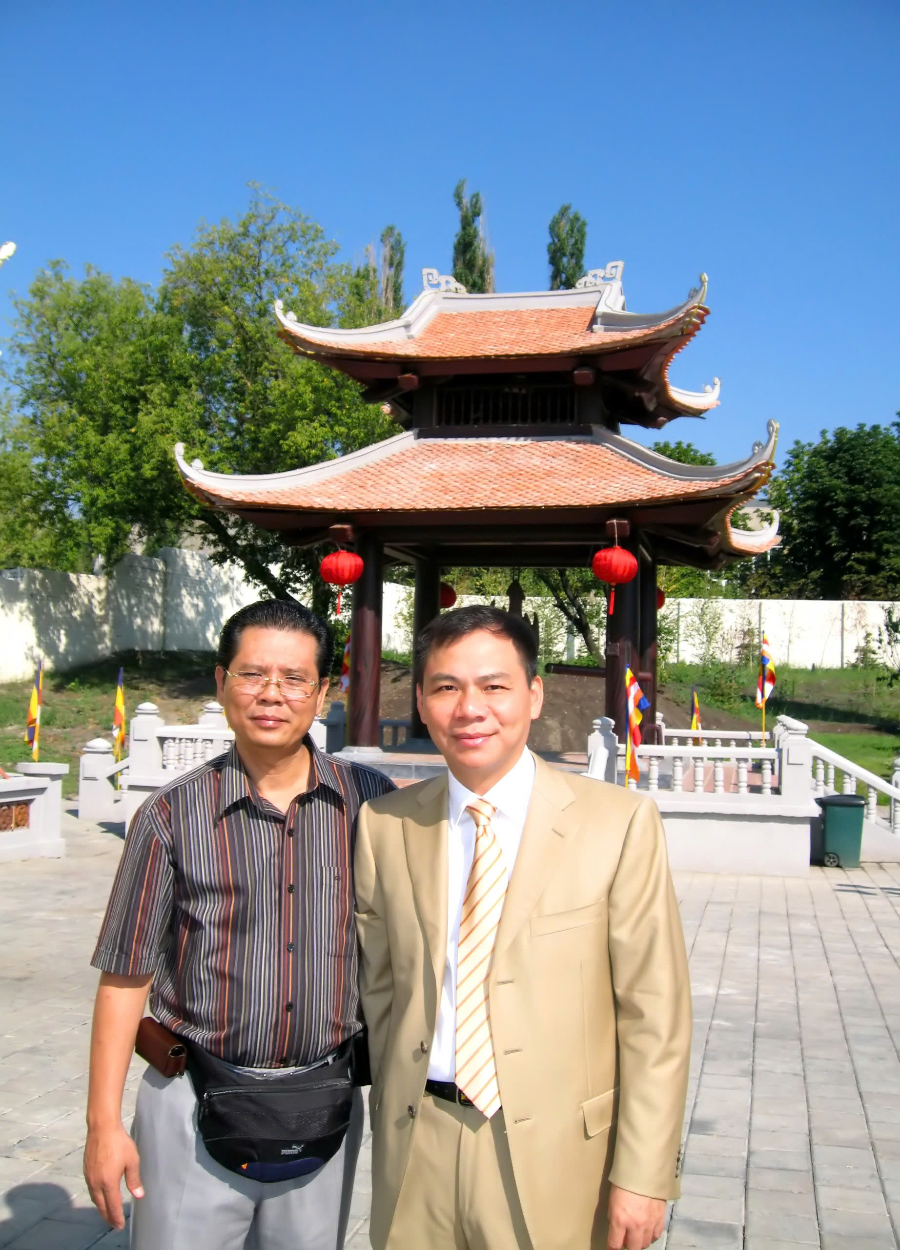 "Người Vin..." - Ảnh 8.