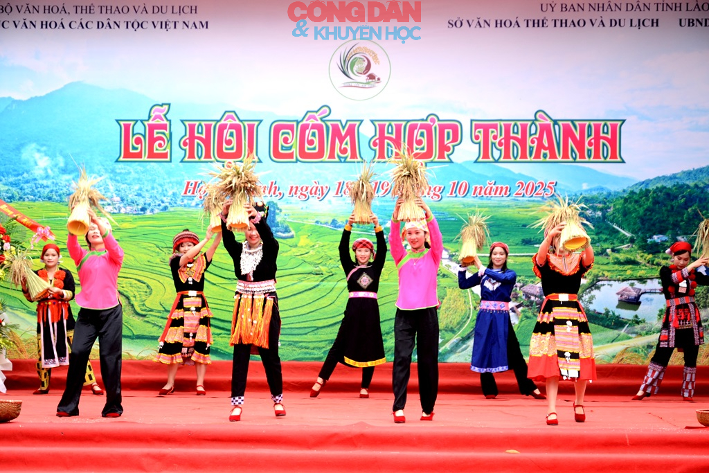 Náo nức “Ngày hội hương cốm” vùng cao Hợp Thành - Ảnh 1.