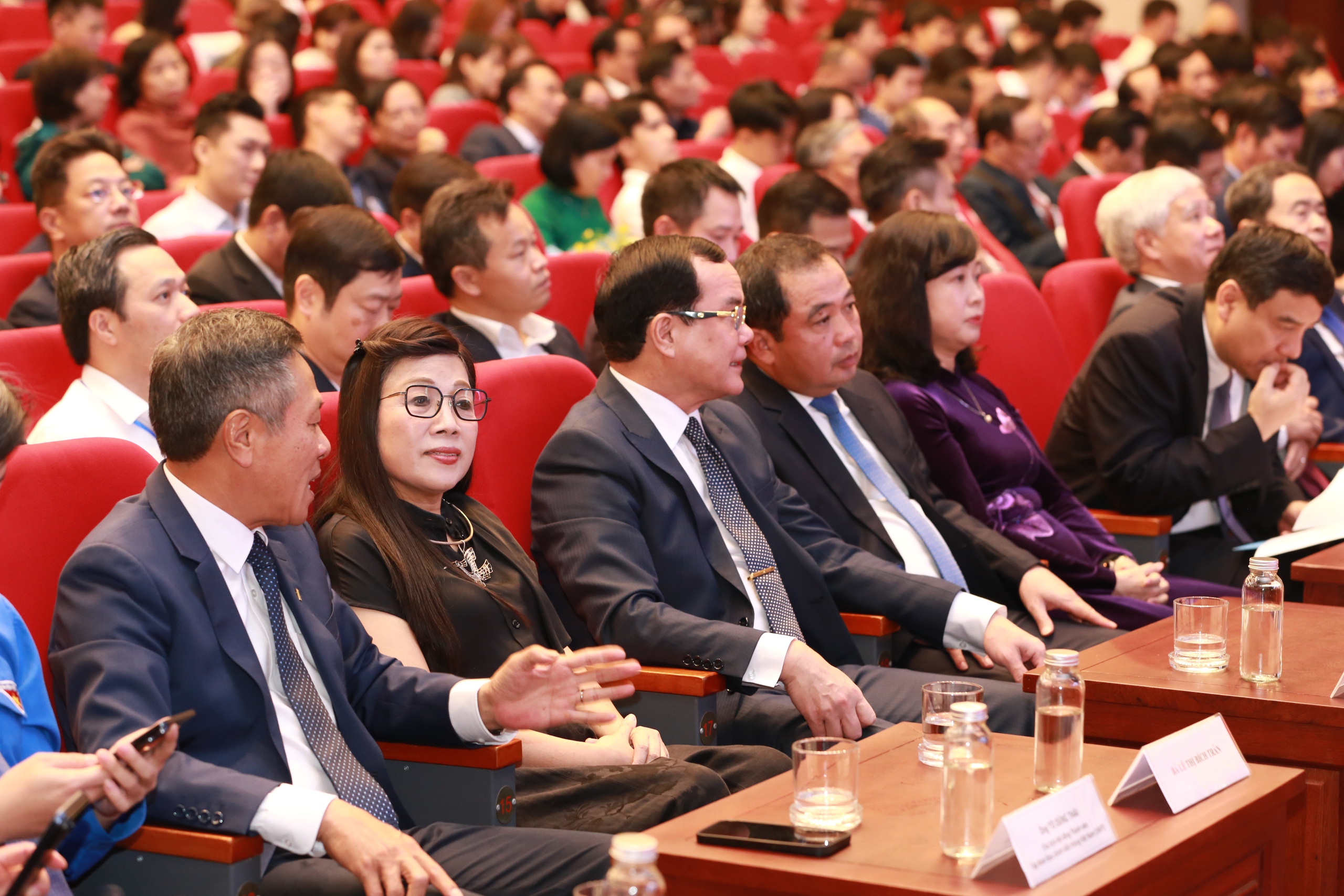 Những hình ảnh đẹp của Lễ Trao giải Nhân tài Đất Việt 2025 - Ảnh 5.