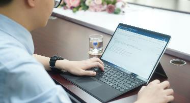 4 giải pháp công nghệ giúp Vinschool đạt giải “Doanh nghiệp chuyển đổi số xuất sắc 2025” - Ảnh 2.