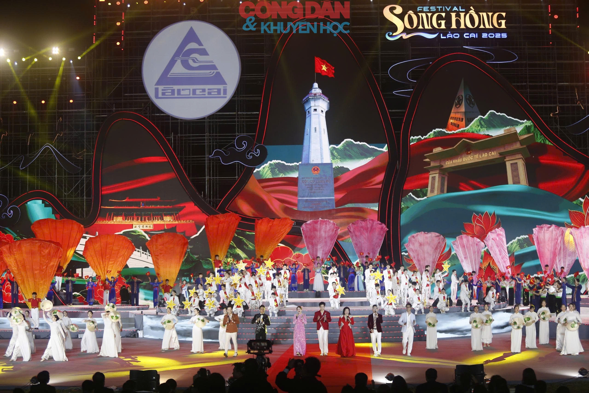 Festival sông Hồng - 2025 tôn vinh bản sắc văn hóa, khẳng định vị thế du lịch Lào Cai - Ảnh 23.