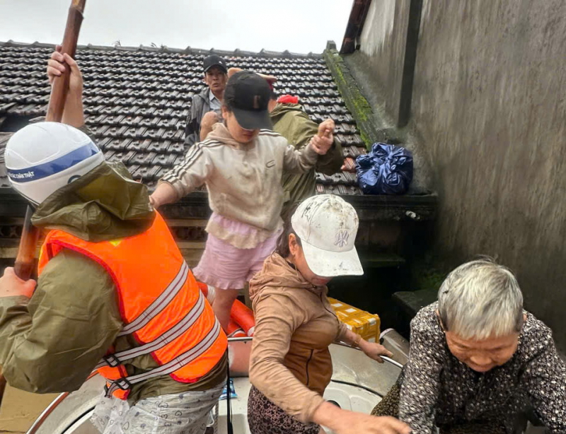 Thông tin có hàng trăm người chết do mưa lũ, địa phương lên tiếng bác bỏ, tin đồn sai sự thật - Ảnh 2.