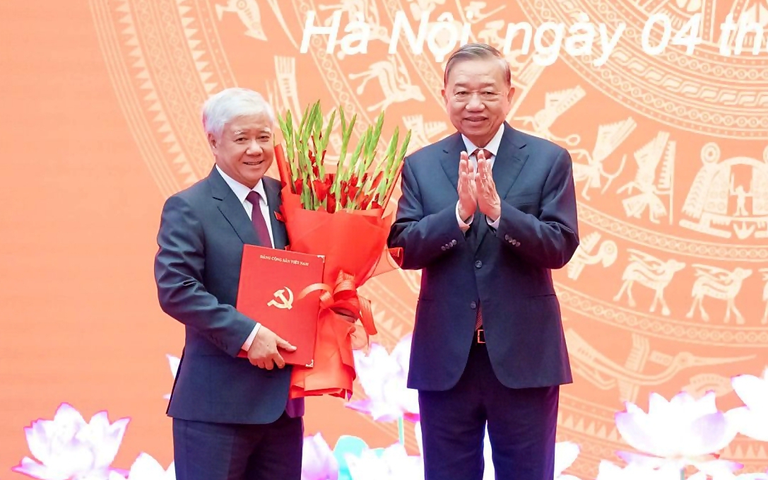 Đồng chí Bùi Thị Minh Hoài giữ chức Chủ tịch Ủy ban Trung ương MTTQ Việt Nam - Ảnh 2.