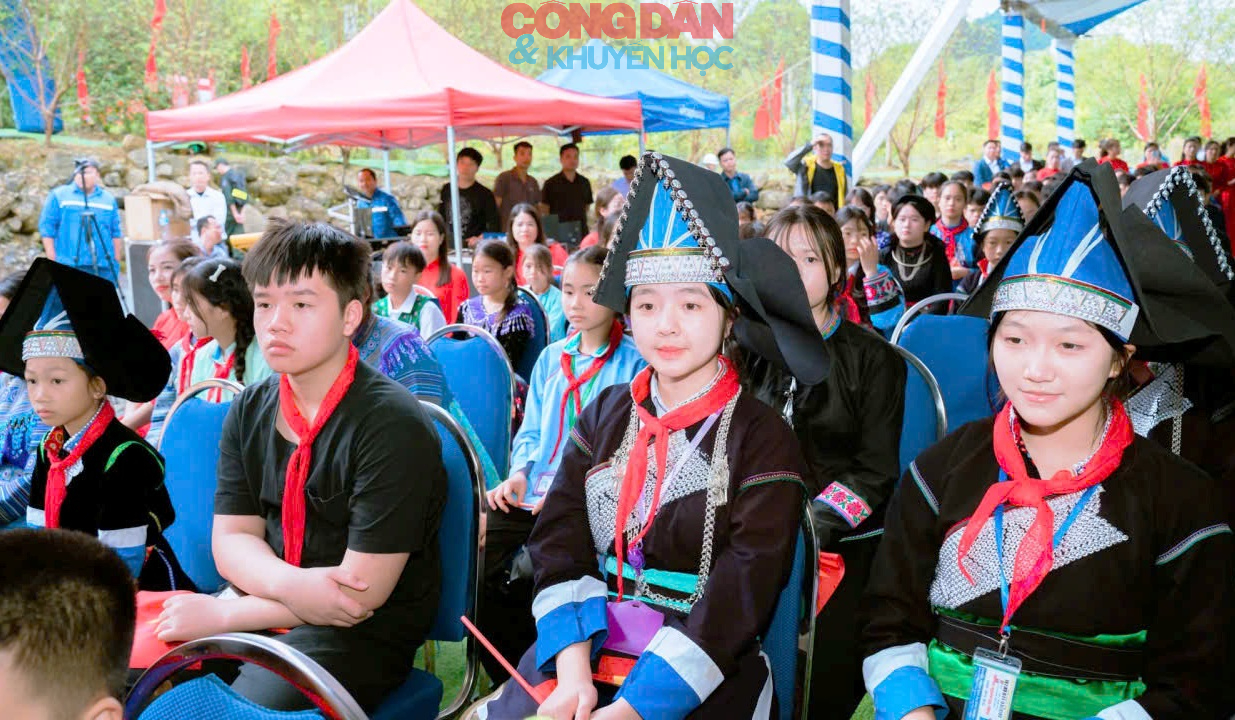 Lào Cai: Khởi công xây dựng 4 trường phổ thông nội trú tại vùng biên giới - Ảnh 11.