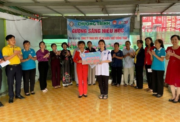 Hội Khuyến học Đồng Tháp vận động tài trợ trao học bổng Gương sáng hiếu học - Ảnh 1.