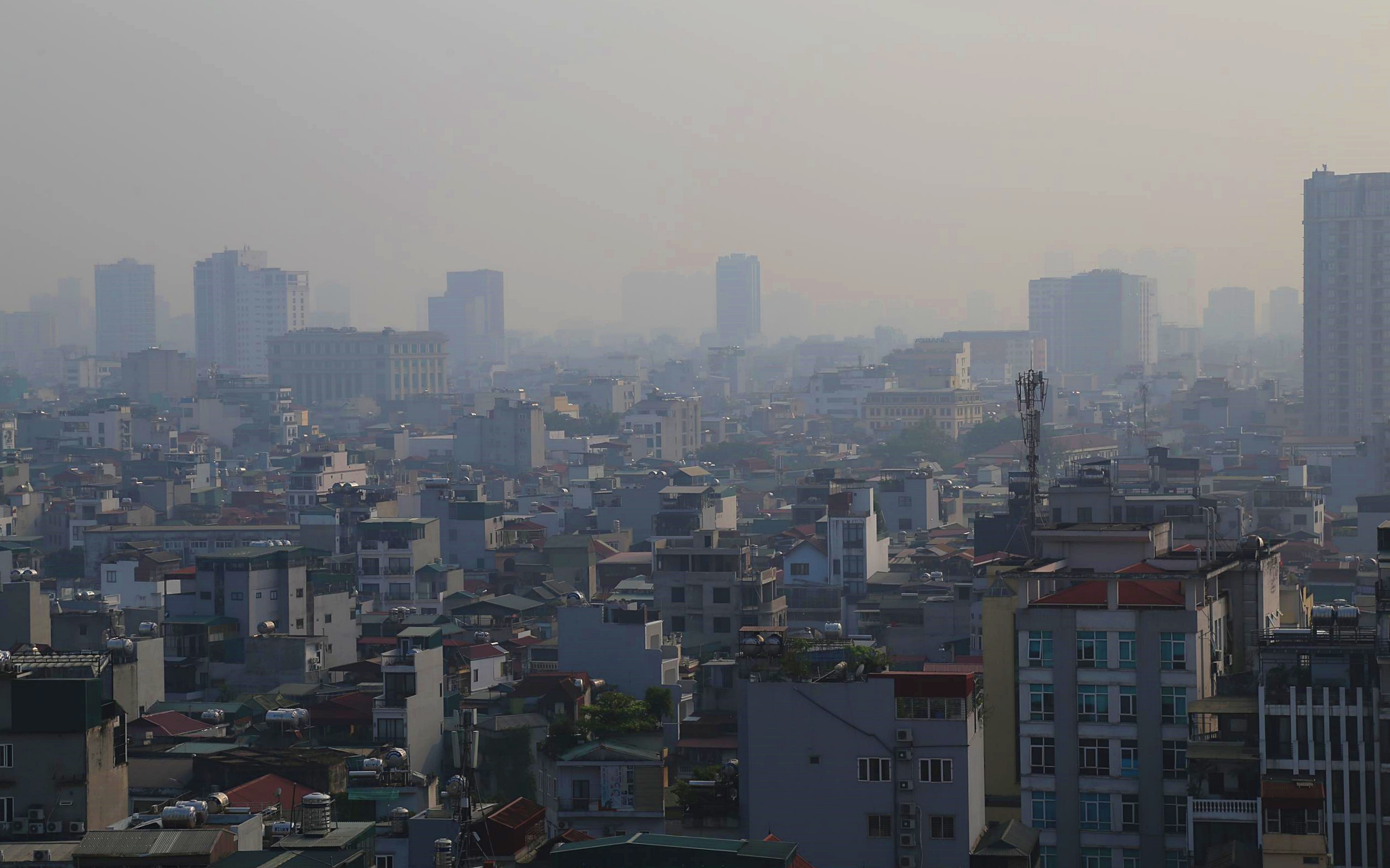 "Siết" kiểm so&aacute;t bụi mịn để bảo đảm chất lượng kh&ocirc;ng kh&iacute; H&agrave; Nội - Ảnh 1.