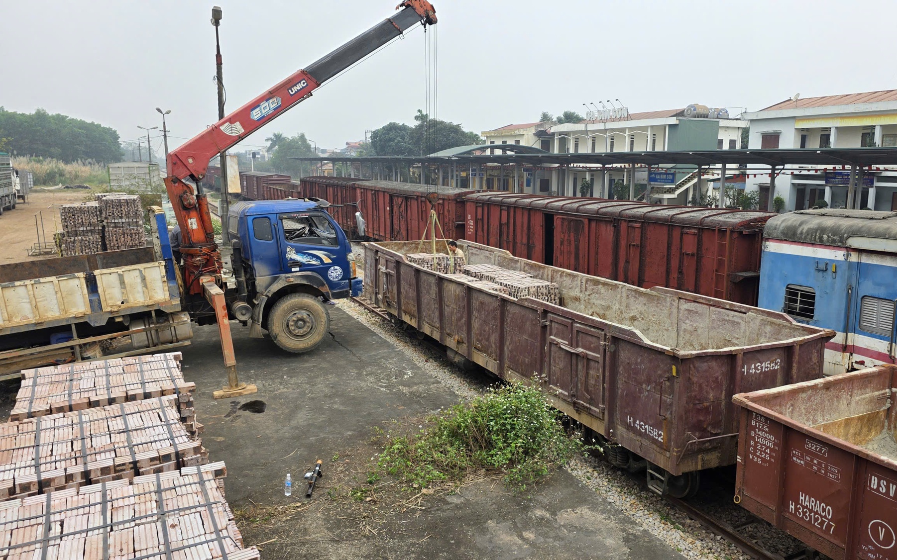 Mở đường cho doanh nghiệp Việt tham gia c&ocirc;ng nghiệp đường sắt - Ảnh 1.