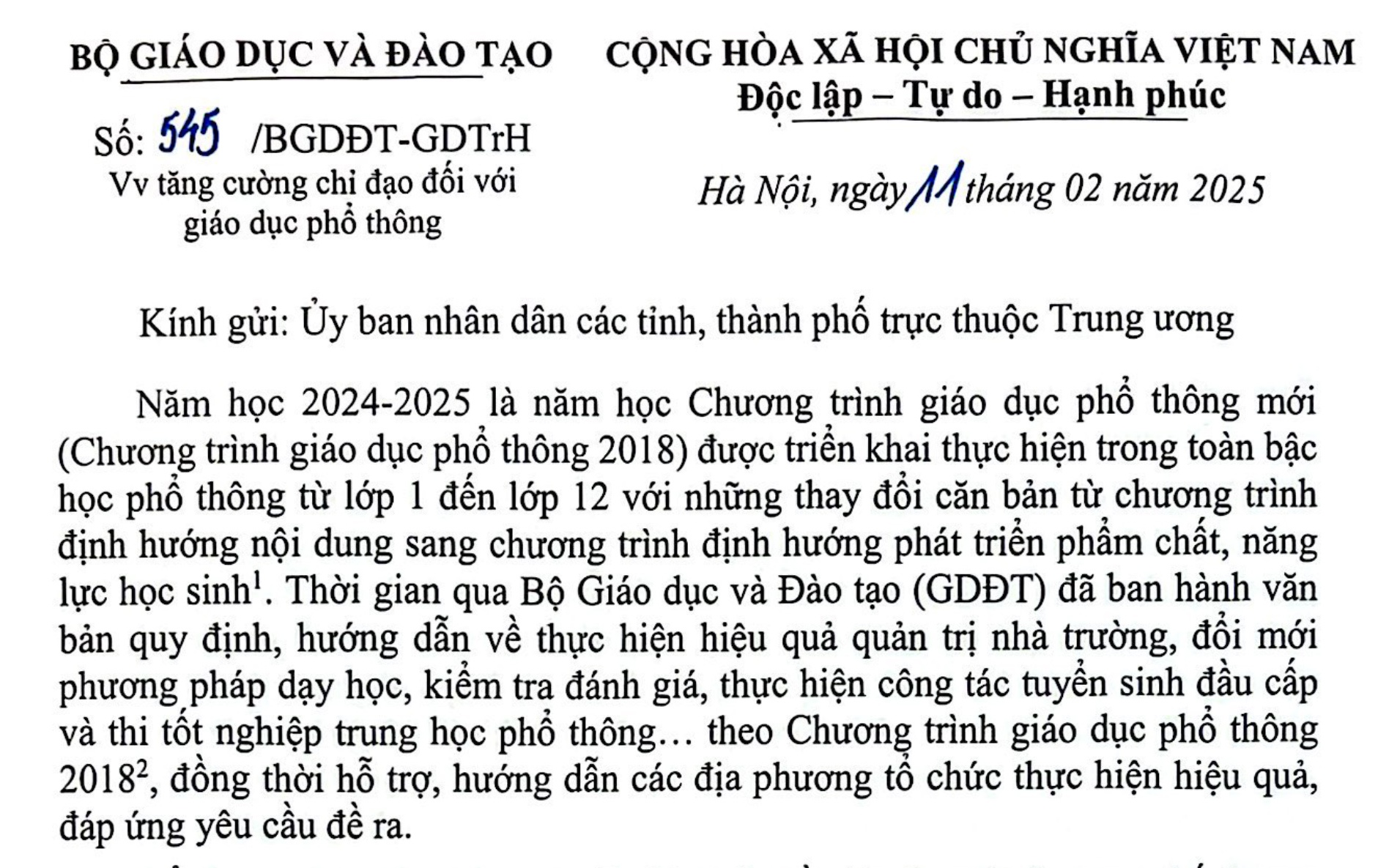 Thông tư 29 có hiệu lực: Trường dừng dạy thêm, giáo viên gấp rút đăng ký kinh doanh - Ảnh 2.