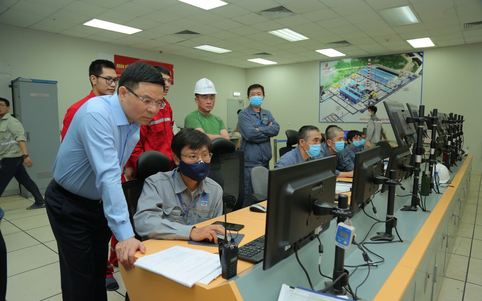 Petrovietnam bứt phá ngay từ tháng đầu năm 2025, đặt nền móng cho tăng trưởng “hai con số” - Ảnh 2.