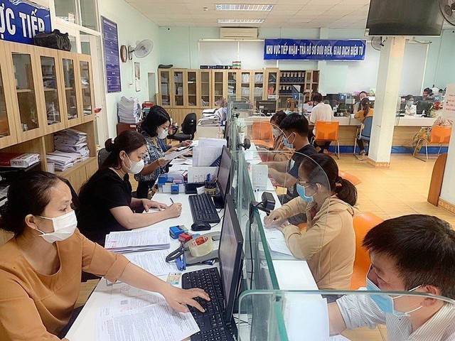 Hướng dẫn mới nhất các đối tượng được giải quyết nghỉ việc theo Nghị định 178 - Ảnh 1.