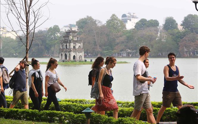 Miễn thị thực: Cơ hội du lịch Việt Nam dễ dàng hơn? - Ảnh 2.