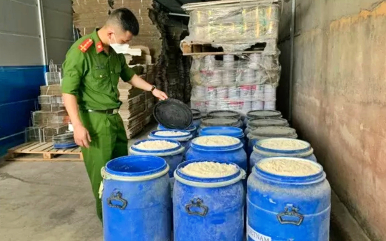 Gỡ th&ocirc;ng tin về sữa bột Aptamil kh&ocirc;ng đạt - Ảnh 1.