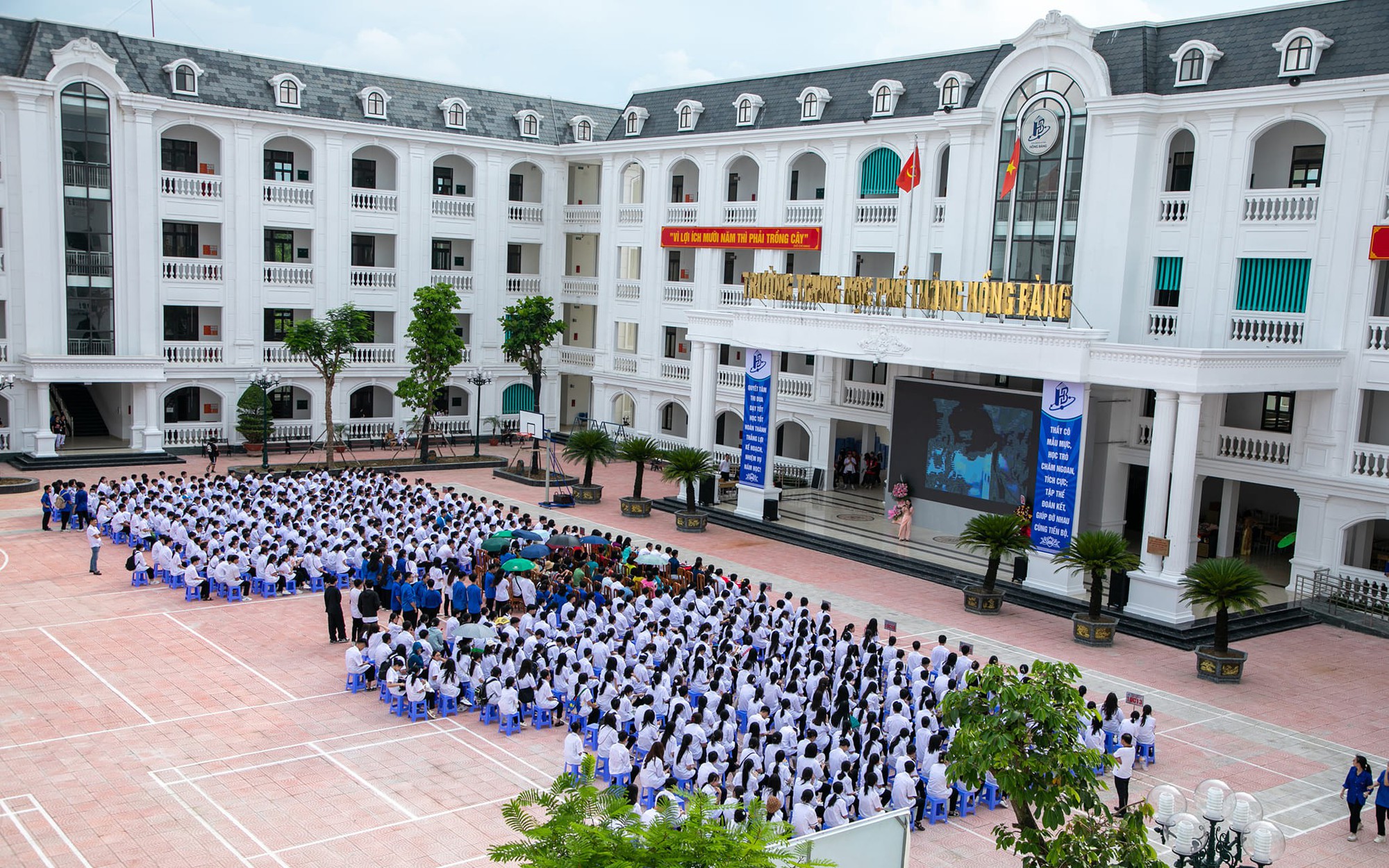 Hải Phòng tạo điều kiện thuận lợi nhất để thí sinh tham gia các kỳ thi tốt nghiệp, tuyển sinh năm 2025 - Ảnh 2.