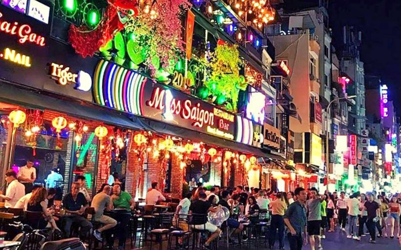 Dấu ấn năng động từ Thành phố Hồ Chí Minh và "tour ẩm thực tuyệt nhất châu Á" Hội An - Ảnh 5.