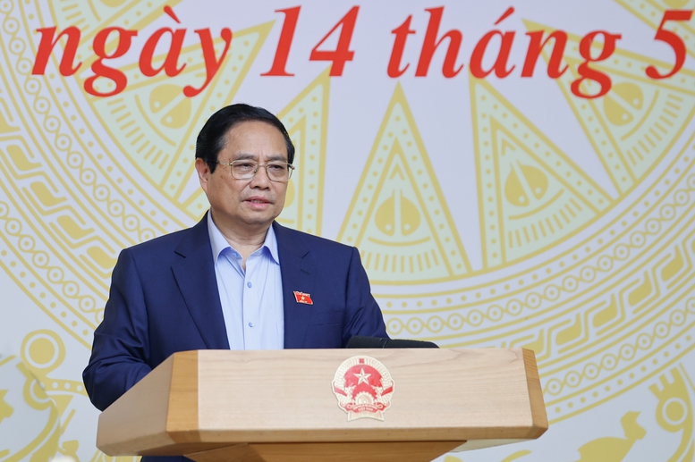 Lập tổ công tác đặc biệt, mở đợt cao điểm truy quét buôn lậu, hàng giả - Ảnh 1.