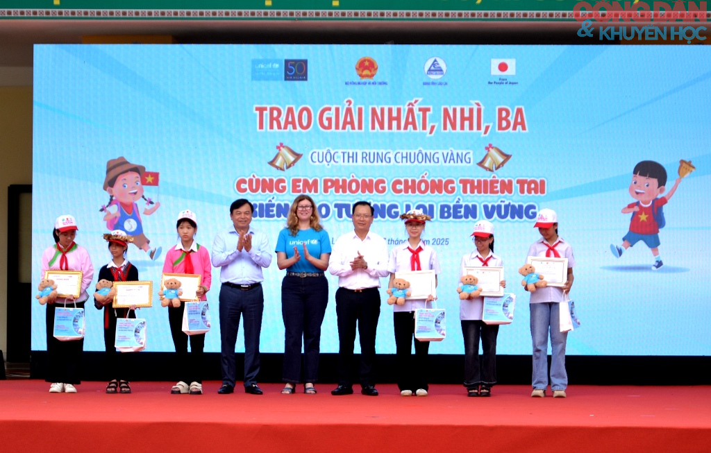 Mít tinh hưởng ứng Tuần lễ quốc gia phòng, chống thiên tai” - 2025 tại Lào Cai - Ảnh 8.