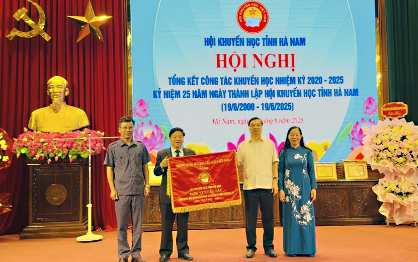 Hội Khuyến học Hà Nam kỷ niệm 25 năm thành lập Hội với nhiều thành tích nổi bật - Ảnh 2.