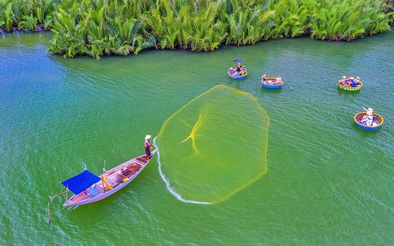 Du lịch Việt Nam tháng 7 với các điểm nhấn Nha Trang, Đà Nẵng, Hội An - Ảnh 3.