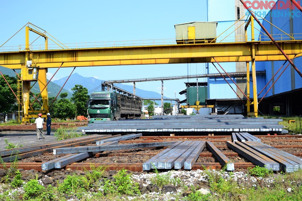 Khởi tố Tồng giám đốc Công ty trách nhiệm hữu hạn khoáng sản và luyện kim Việt - Trung và 7 bị can - Ảnh 3.