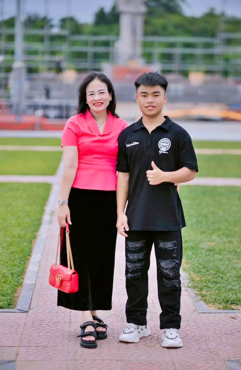 Ngọn lửa tri thức miền biên viễn - Ảnh 2.