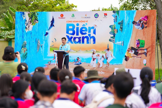 Gần 10.000 người Vingroup và tình nguyện viên ra quân làm sạch bờ biển tại 28 tỉnh, thành phố- Ảnh 6.