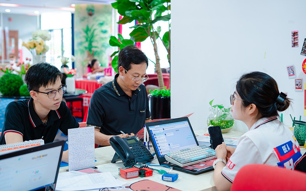 Đại học Quốc gia Hà Nội công bố điểm sàn 2025 - Ảnh 2.