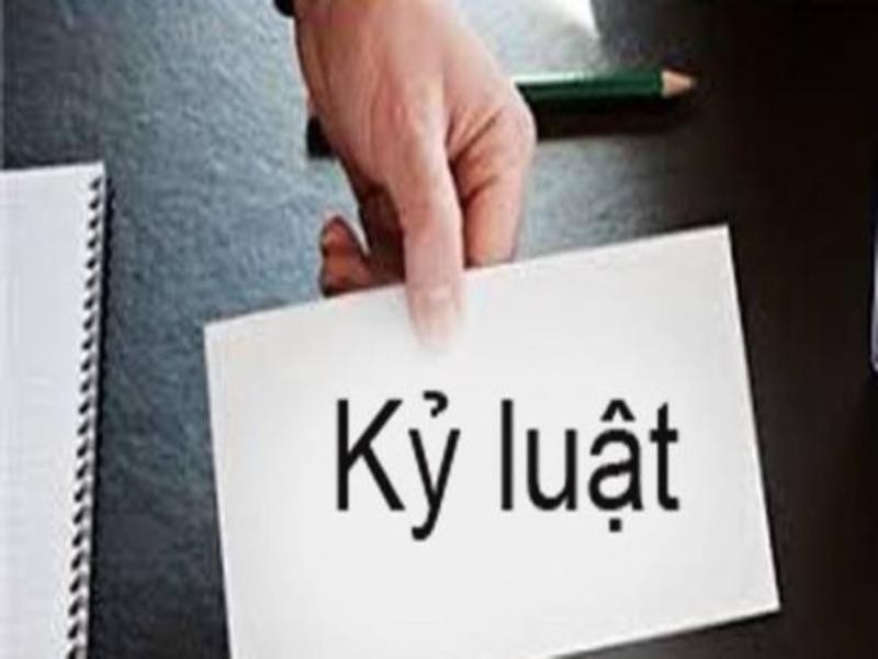 Quy định mới về xử lý kỷ luật cán bộ, công chức, viên chức khi vận hành chính quyền 2 cấp - Ảnh 1.