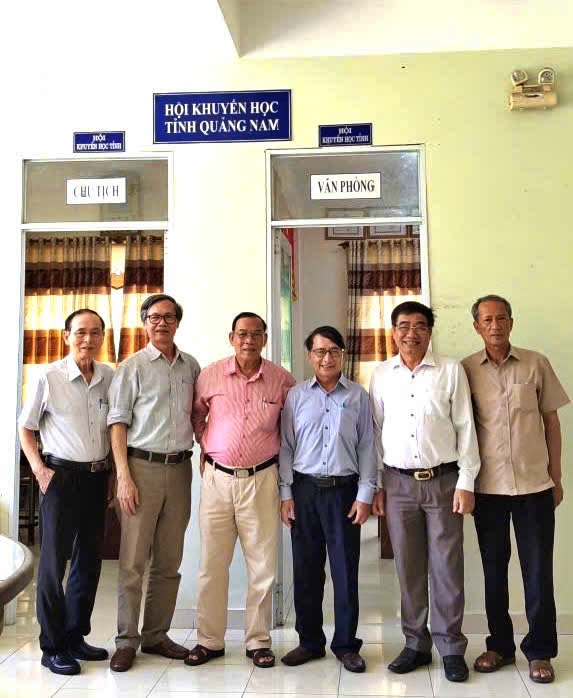 Đà Nẵng tiếp tục khơi nguồn ngọn lửa, vun đắp xã hội học tập - Ảnh 2.