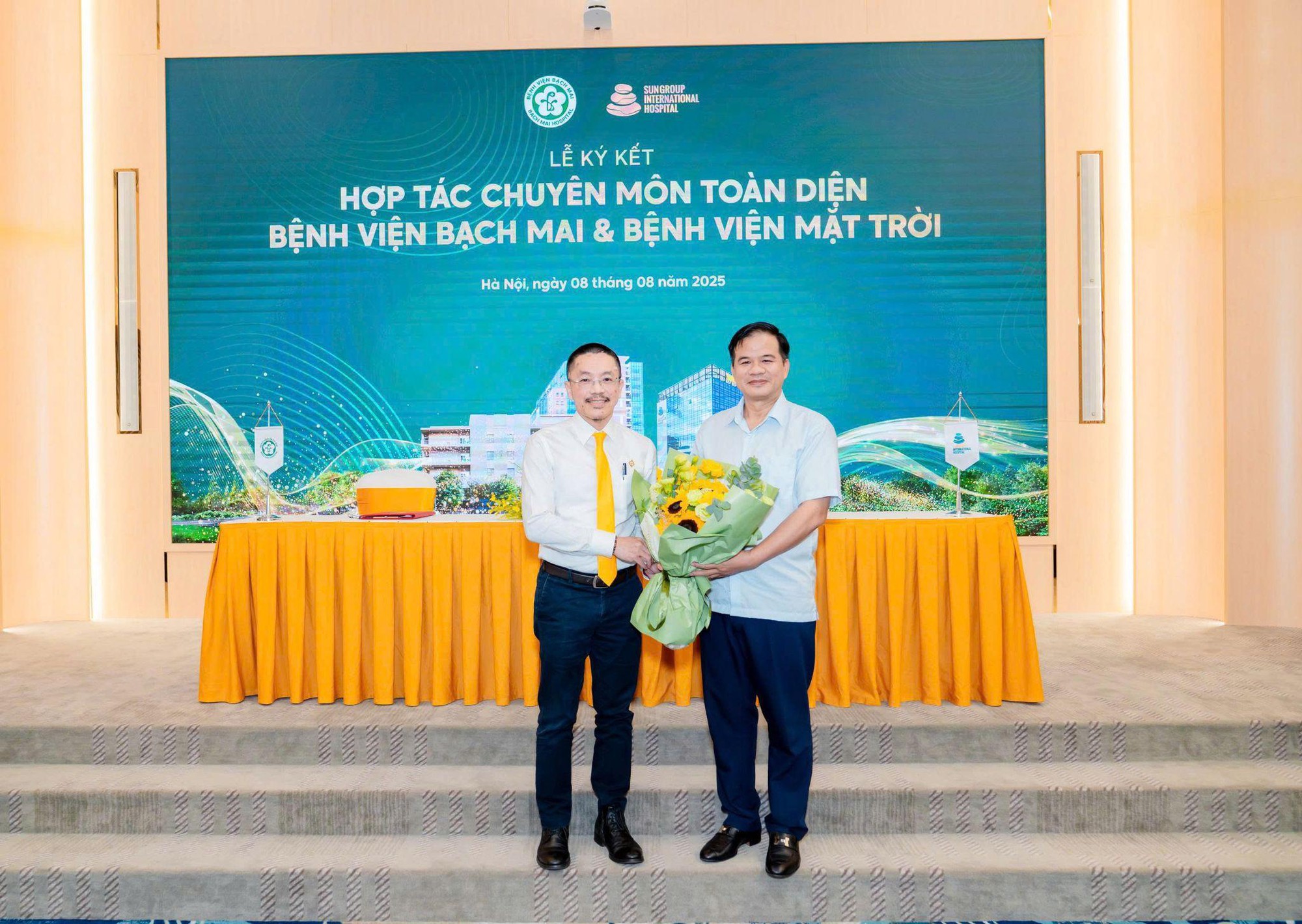 Bệnh viện Bạch Mai hợp tác toàn diện với Bệnh viện Mặt Trời trong đào tạo và chuyển giao kỹ thuật chuyên môn - Ảnh 2.