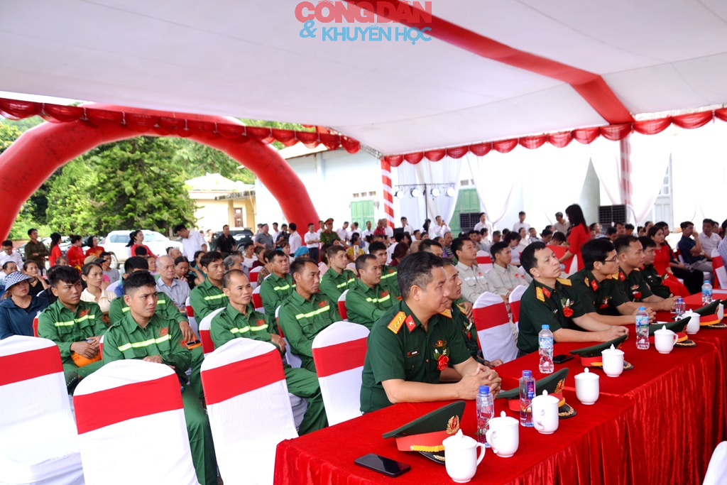 Khởi công dự án Bản Qua phục vụ xây dựng đường sắt tốc độ cao Lào Cai - Hà Nội – Hải Phòng - Ảnh 4.