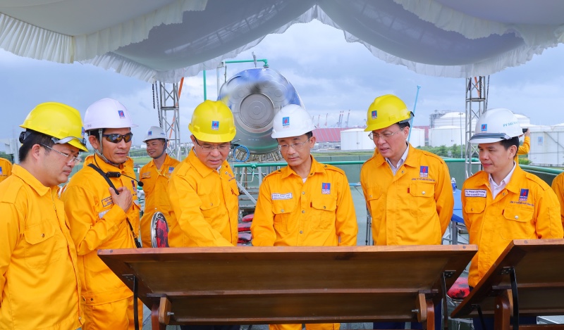 "Một đội ngũ – Một mục tiêu": Sức mạnh đoàn kết trong lãnh đạo toàn diện của Đảng bộ Petrovietnam - Ảnh 2.