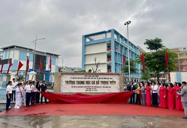 Quảng Ninh: Hoàn thành nhiều tiêu chí để năm học mới thành công - Ảnh 1.