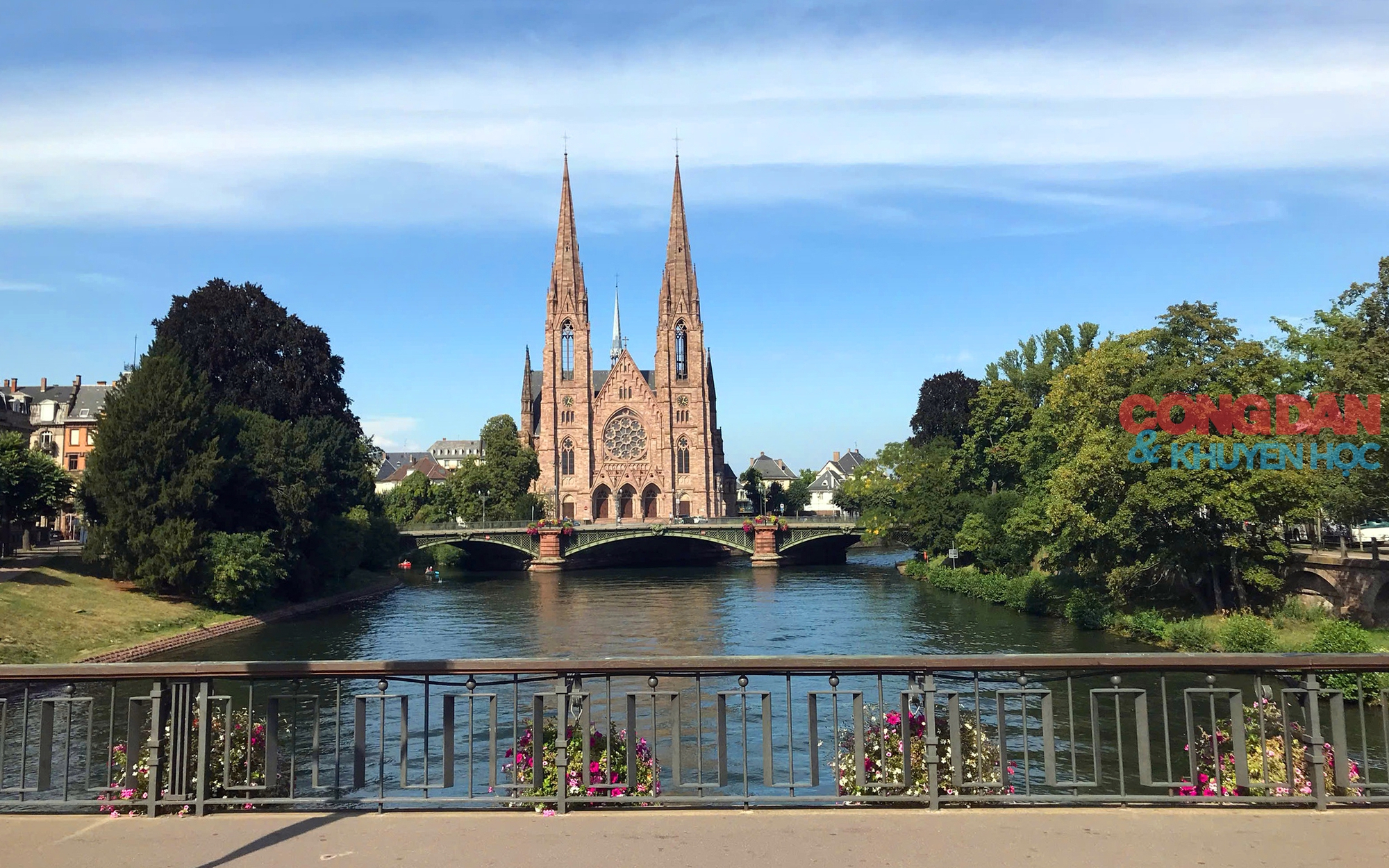 Lạc lối ở Strasbourg, thành phố cổ kính với nét đẹp ưu tư ở nước Pháp - Ảnh 1.