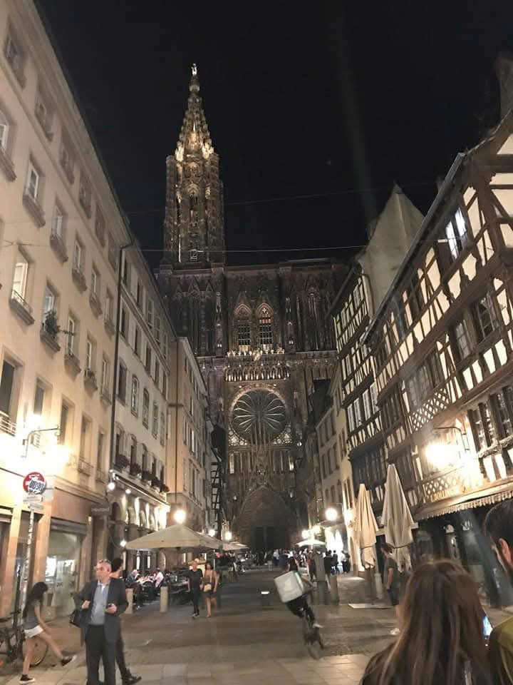 Lạc lối ở Strasbourg, thành phố cổ kính với nét đẹp ưu tư ở nước Pháp - Ảnh 5.