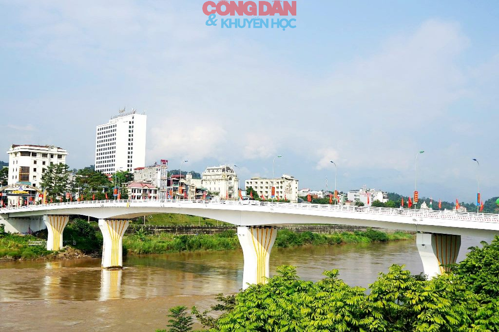 Lào Cai hướng về điểm hẹn của niềm tin và khát vọng - Ảnh 13.