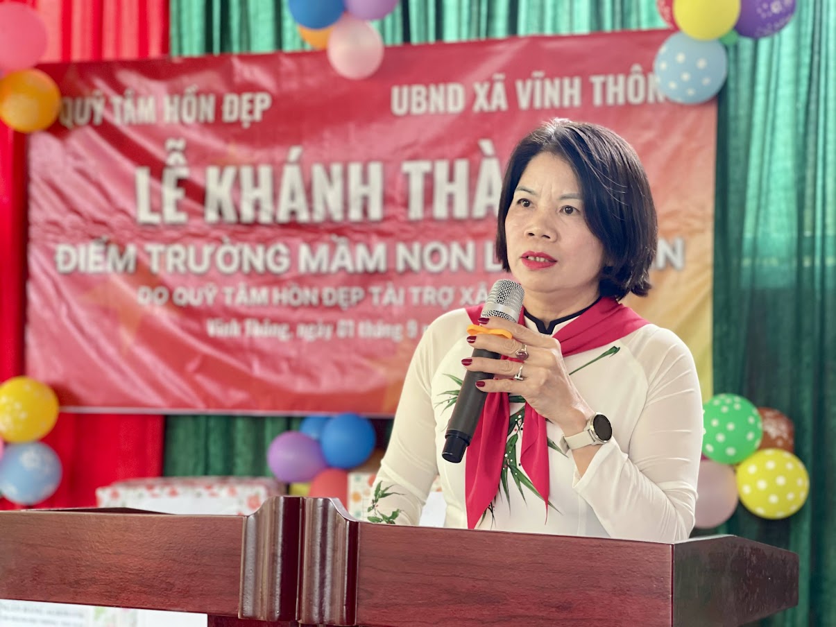 Ngày tựu trường đặc biệt của 80 em nhỏ vùng cao Lủng Siên - Ảnh 24.