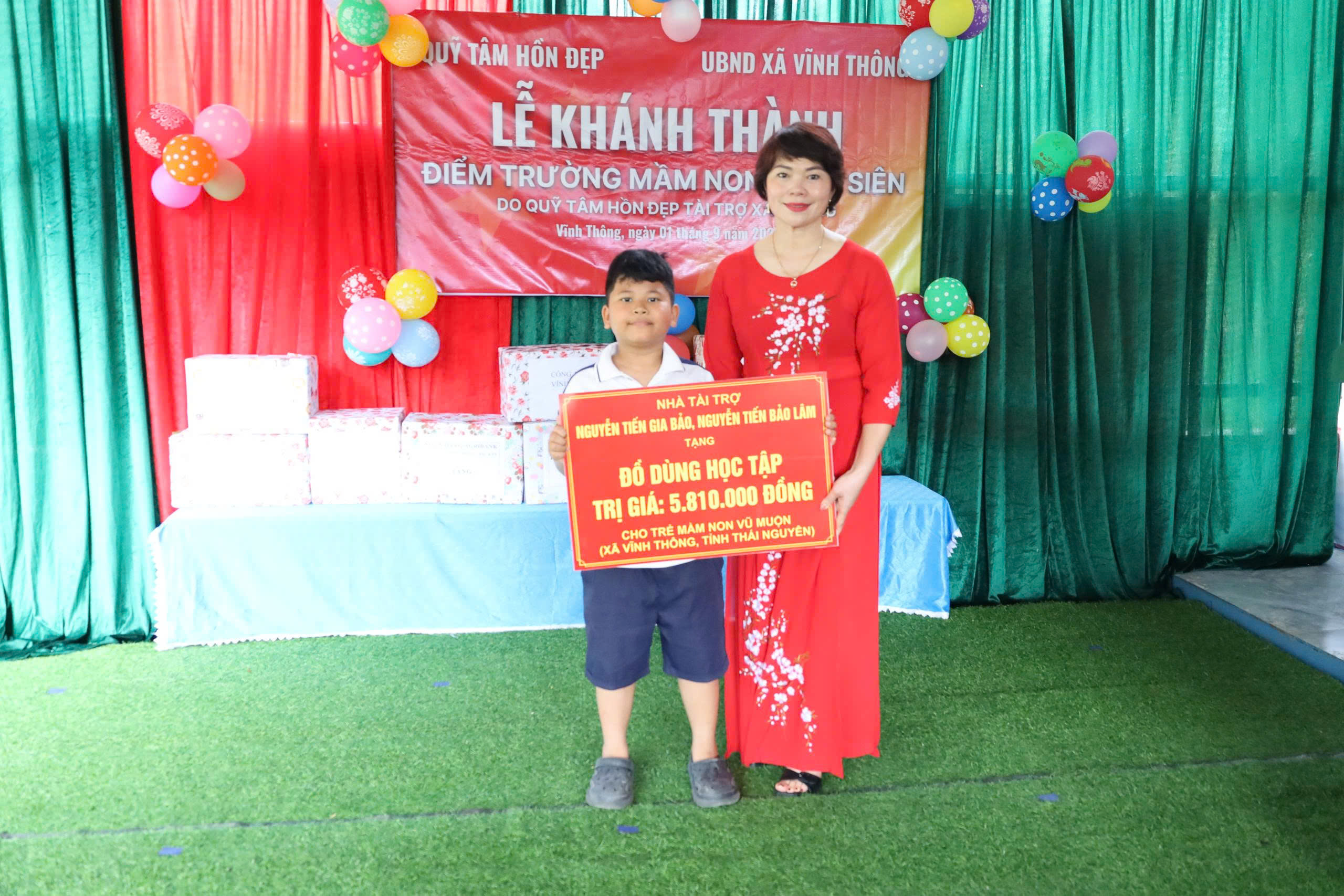 Ngày tựu trường đặc biệt của 80 em nhỏ vùng cao Lủng Siên - Ảnh 16.
