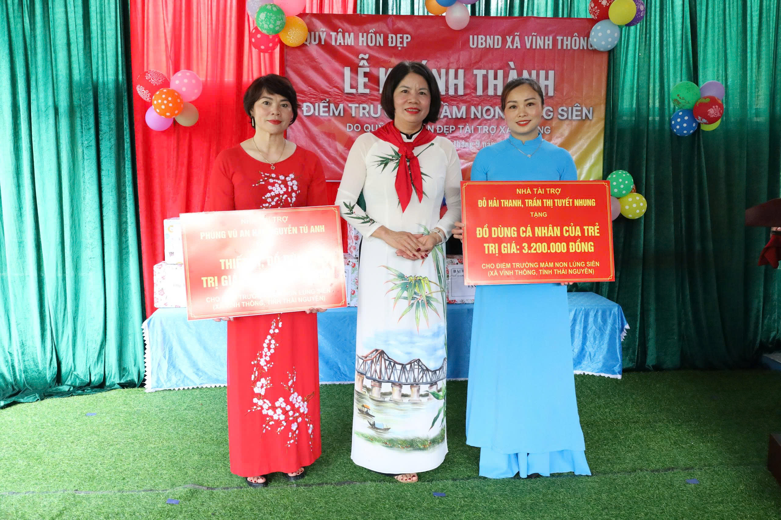 Ngày tựu trường đặc biệt của 80 em nhỏ vùng cao Lủng Siên - Ảnh 19.